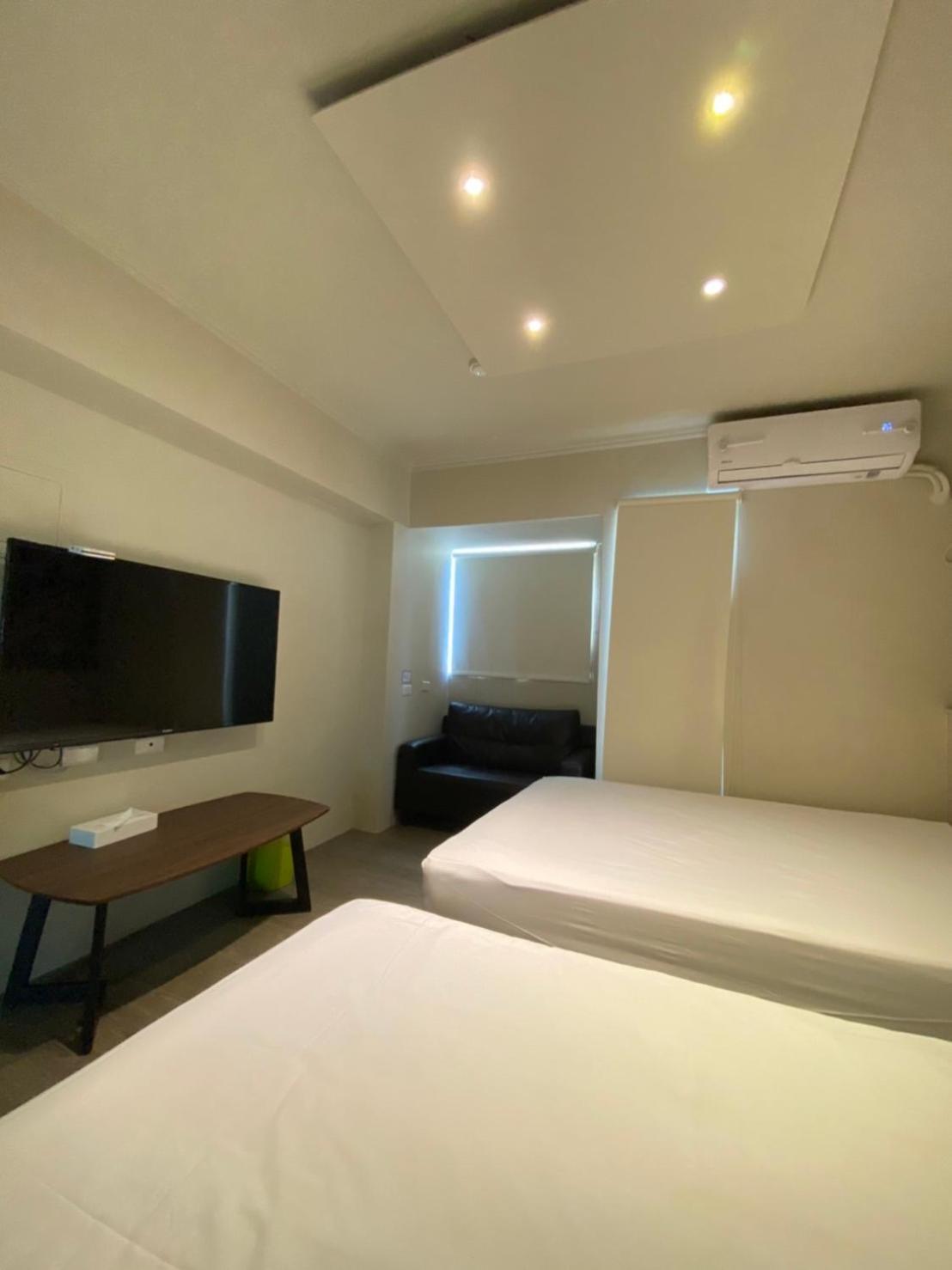 逢甲 Toy Room Taichung Exterior photo